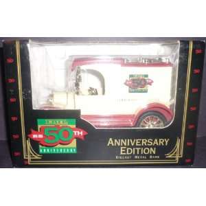  Ertl 50th Anniversary Truck 1/34 Scale Diecast Bank Toys & Games