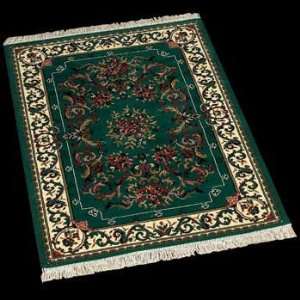   , Green Rug Polypropylene 3ft. 11in. x 5ft. 7in.