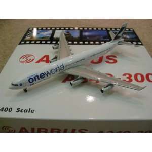  Phoenix Cathay Pacific A 340 313 Model Airplane 