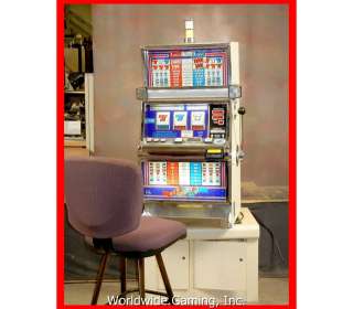 Slot Machine, Red White Blue, Quarter Token Slot, Great Sound, 3 Reel 