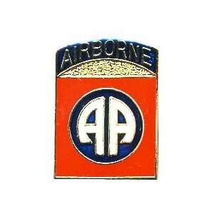  Lot of 12 82nd Airborne Army Hat Lapel Pins T037 