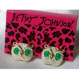 BETSEY Johnson Turquoise/Green eyed Owls Birds White Enamel Faces Stud 
