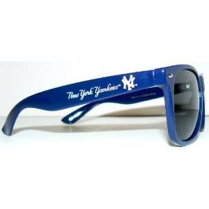   Licensed New York Yankees Wayfarer Style Sunglasses