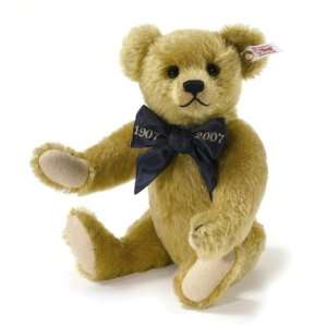    Steiff 2007 Million Hugs Teddy Bear Bright Brass Toys & Games