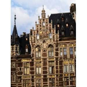  The Wonderful Guildhouses on Grote Markt, Antwerp, Belgium 