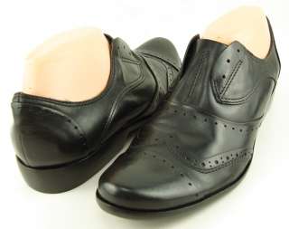 POUR LA VICTOIRE CASSI Black Womens Designer Shoes Laceless Flats 