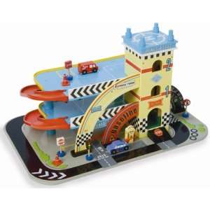  Le Toy Van Grande Garage Toys & Games