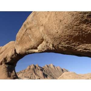  Natural Arch, Spitskoppe Mountains, Damaraland, Namibia 