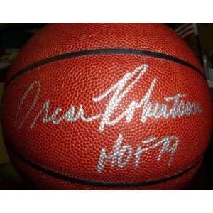  Signed Oscar Robertson Basketball   HOF Spalding Rare PSA 