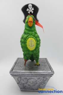  500 Pirates of the Caribbean Event Barker Bird Parrot Figure & Pin Set