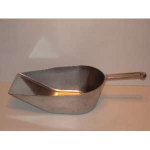  Flat Bottomed 17 Aluminum Scoop 16 Cups   128 Ounce 