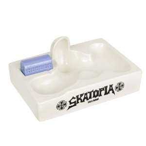  INDEPENDENT Skatopia Pool Ceramic Replica Sports 