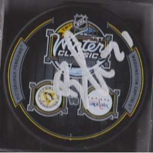  Brooks Laich Signed Hockey Puck   2011 Winter Classic 