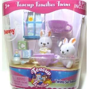  Teacup Families Twins Boigo Bunny Twins Toys & Games