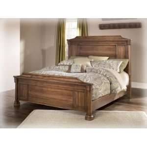  Summerland Master Bedroom Queen Sized Bed
