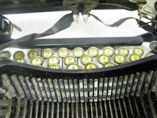 Vintage 1917 CORONA Folding Manual Portable Typewriter looks like 
