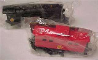 SHELL OIL CO. SET OF 4 COLLECTIBLE TRAINS 8835C  