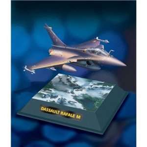  09100 1/144 Dassault Rafale M w/Magic Flight Hover Base 