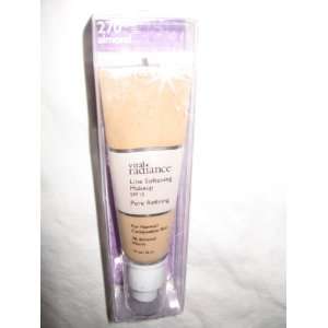 Revlon Vital Radiance Line Softening Makeup #270 Almond SPF 15 Normal 