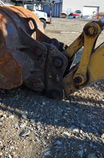   dont own this 2004 John Deere 600C LC Excavator personally