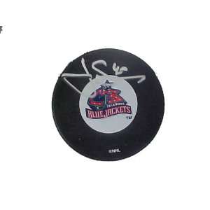 Autographed Jody Shelley Bluejackets Puck  Sports 