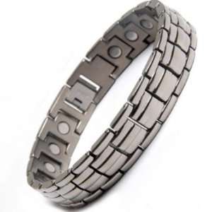Brand New Mens Polished Titanium Magnetic Bracelet In Velvet Box with 