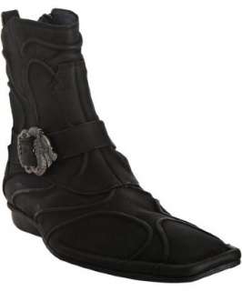   Waylon buckle boots  