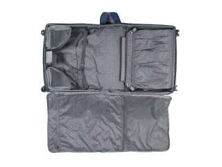Delsey Helium Xpert Lite   4 Wheel Garment Bag    