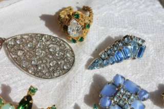 BIG SIGNED VINTAGE SINGLE EARRING NECKLACE RHINESTONE GLASS REPAIR LOT 