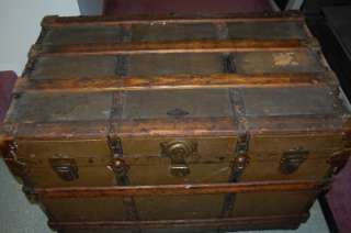 ANTIQUE LARGE RARE HENRY LIKLY CO. FLAT TOP STEAMER TRUNK W/ ORIGINAL 
