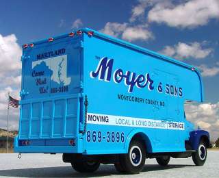 VR   1957 Tiny MOYER & SONS Moving Van   First Gear  