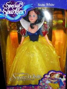 Walt Disneys Sparkling Eyes Snow White Doll NRFB  