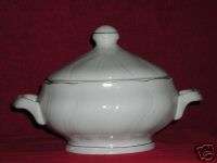 DC JAMESTOWN CHINA ALLEGRO SOUP TUREEN MADE IN POLAND  