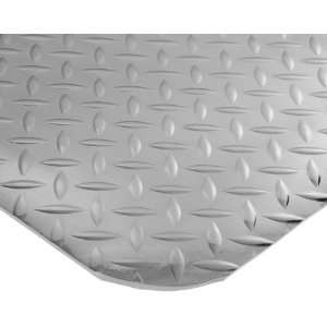 Durable Coporation Metallic Diamond Dek Runner Industrial Mat, for Dry 