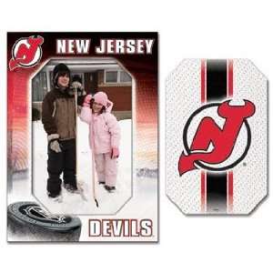 NHL New Jersey Devils Magnet   Die Cut Vertical  Sports 