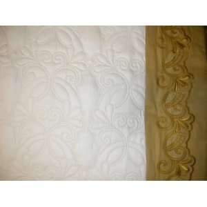 Matelasse Bedspread and Shams Set Ecru and Gold Queen  