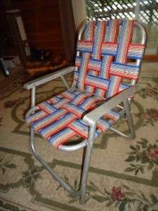Vtg Child Size Webbed Folding Lawn Chair, Red, White & Blue Striped 