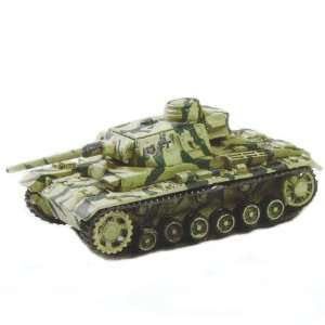   German Panzer III Ausf. J 1943 (Camo   1/144 Scale) Toys & Games