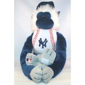   Baseball Official MLB Licensed Team Velcro Belly Monkey Toys & Games