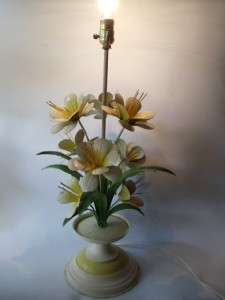  ITALIAN SHABBY CHIC METAL TOLE YELLOW FLOWERS TABLE LAMP LIGHT VTG