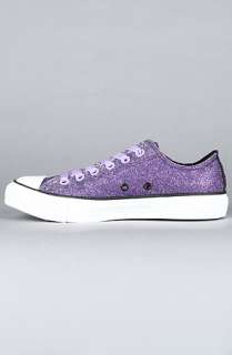 Converse The Modern Sparkle Chuck Taylor All Star Lo Sneaker in Violet 