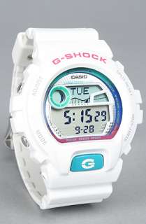 SHOCK The 6900 Glide Watch in White  Karmaloop   Global 