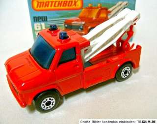 Superfast No.61C Wreck Truck red body blue windows m/b  