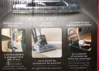 NEW HOOVER WindTunnel T Series UH70105 Bagless Vacuum Cleaner in BOX 