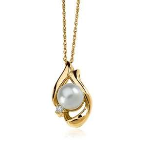   Cultured Pearl And Diamond Necklace In 14 Karat Yellow Gold Jewelry