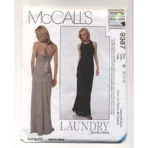  McCalls Laundry by Shelli Segal Evening Formal Gown 