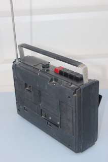 SANYO VTG 70s Boombox Ghettoblaster Tape Player Radio  