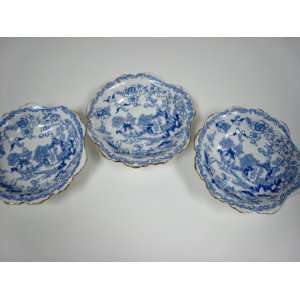   Royal Albert mikado Blue Willow Shell Shape Dishes