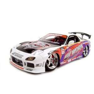  MAZDA RX 7 1/18 DIECAST MODEL 