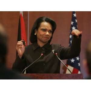  United States Secretary of State Condoleezza Rice Gestures 